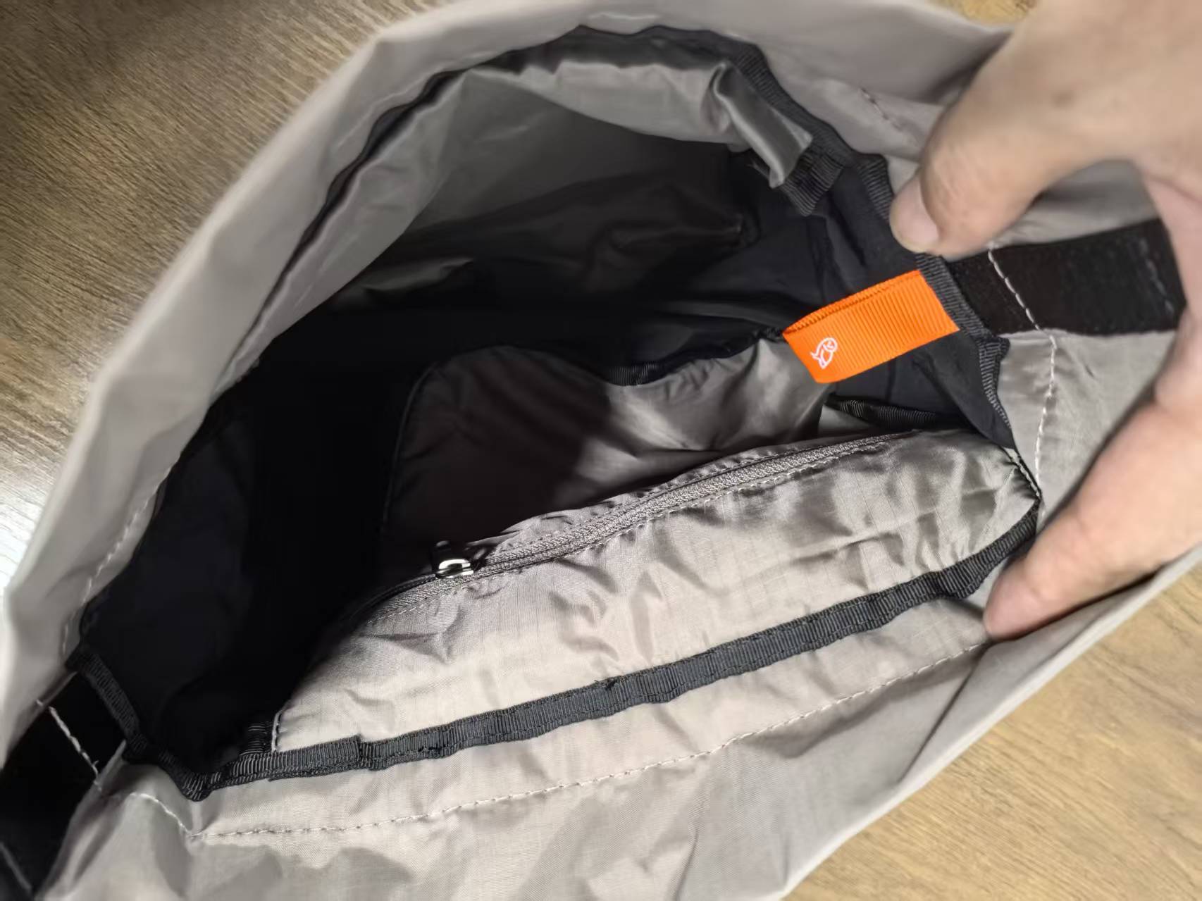 Bellroy Cinch Minipack 9L – во – обзор и цена Mini Backpack Purse
